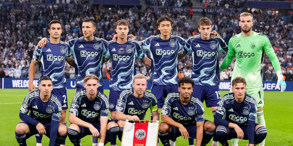 Ajax op rapport: 10 (!) onvoldoendes na horroravond, Heitinga ontmaskerd