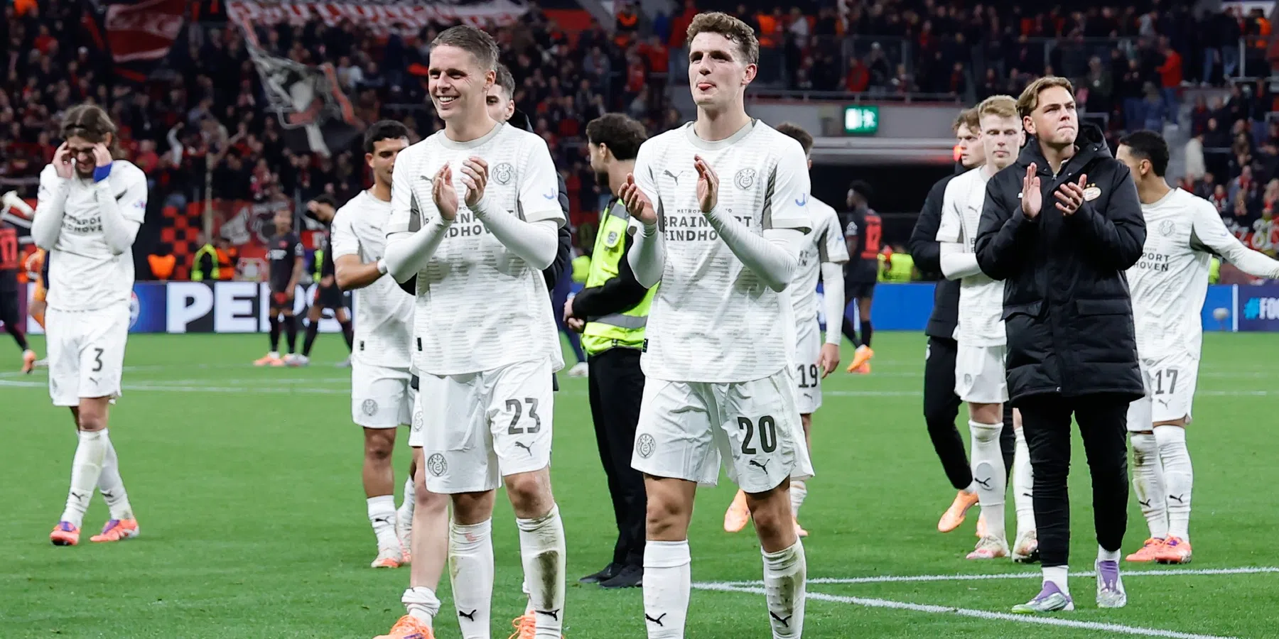 Veerman erg blij met tweede helft PSV tegen Leverkusen: 'We waren echt dominant'