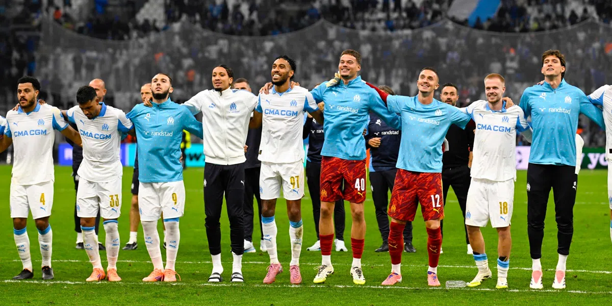 Franse media vegen vloer aan met 'enorm zwak' Ajax: 1 voor dissonant