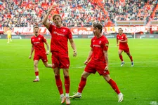 Thumbnail for article: Van den Brom-effect in Enschede: FC Twente wint ook derby tegen Heracles