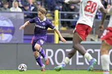 Thumbnail for article: Gerucht: 'Turkse club wil bij RSC Anderlecht nieuwe poging wagen voor Verschaeren'
