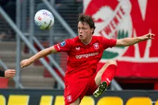 Thumbnail for article: 'Hij zal bij Twente een publieksspeler worden en kan het niveau van PSV halen'