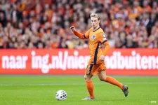 Thumbnail for article: 'Frenkie vindt het heerlijk om met hem te spelen, dan wordt het levensgevaarlijk'