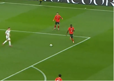 Knullig: Ronaldo en Mendes verknoeien kansrijke vrije trap