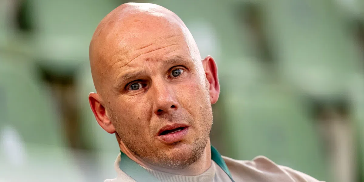 Van Halst kritisch op 'kerkhof' Ajax: 'Sommige mensen hebben daar belang bij'