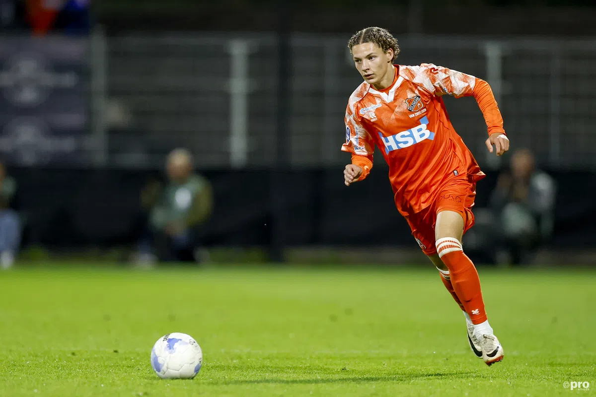 FC Volendam-spelmaker in de spotlights: 'Feyenoord heeft zich nog niet gemeld'