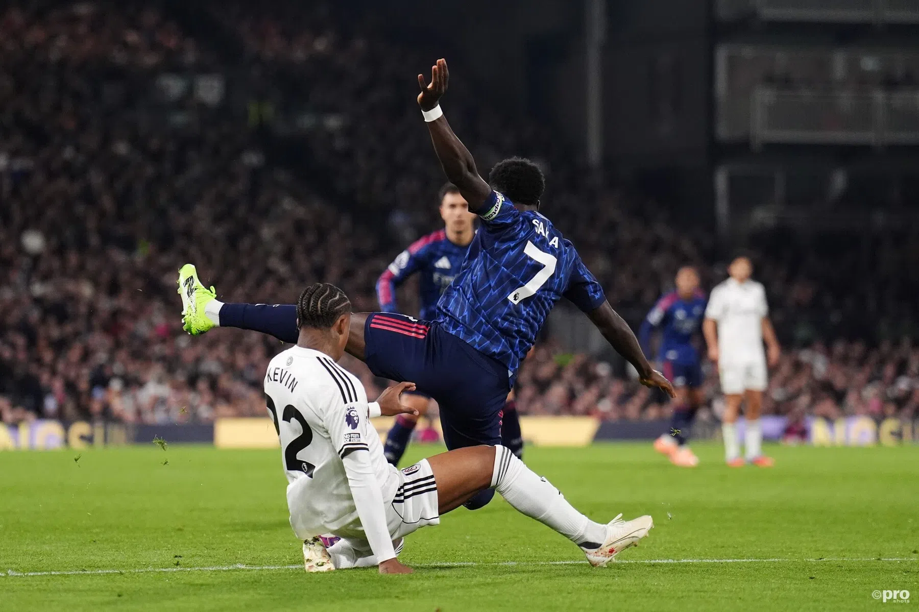 Arsenal wint Londense derby dankzij Trossard