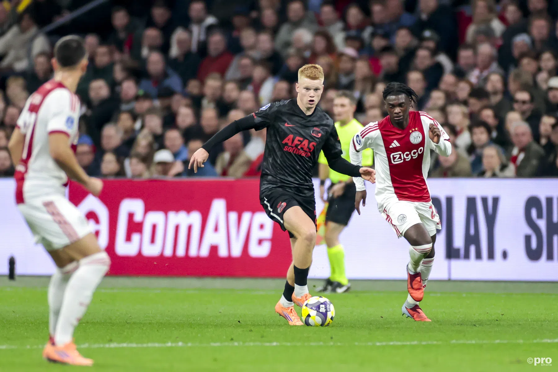 'Superster in de dop Kees Smit met afscheidstournee bij AZ'