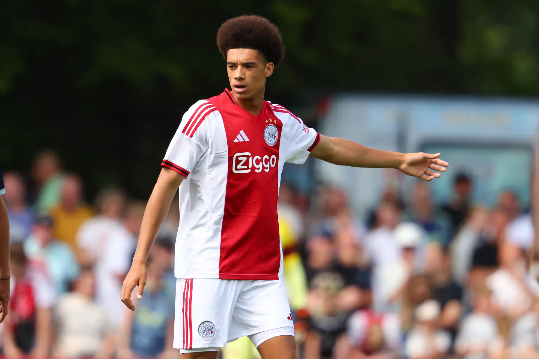 Ajax gaat verlengen met Bouwman