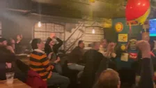 Thumbnail for article: Prachtbeelden: zo reageert men in Deventer op de gelijkmaker van Go Ahead