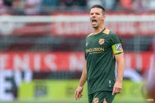 Thumbnail for article: FC Utrecht zakt af naar 35ste plek in Europa League: 'Mannen tegen jongens'