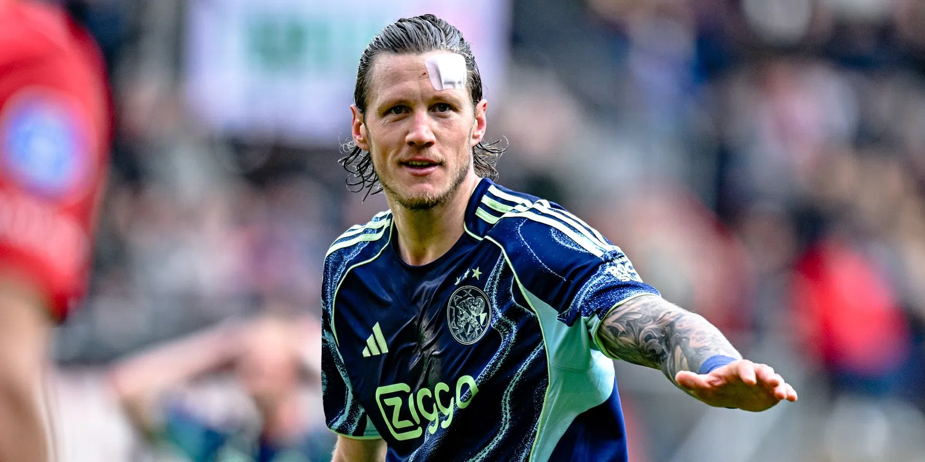 Ajax-kijkers vol verbazing na comeback na rust bij FC Twente