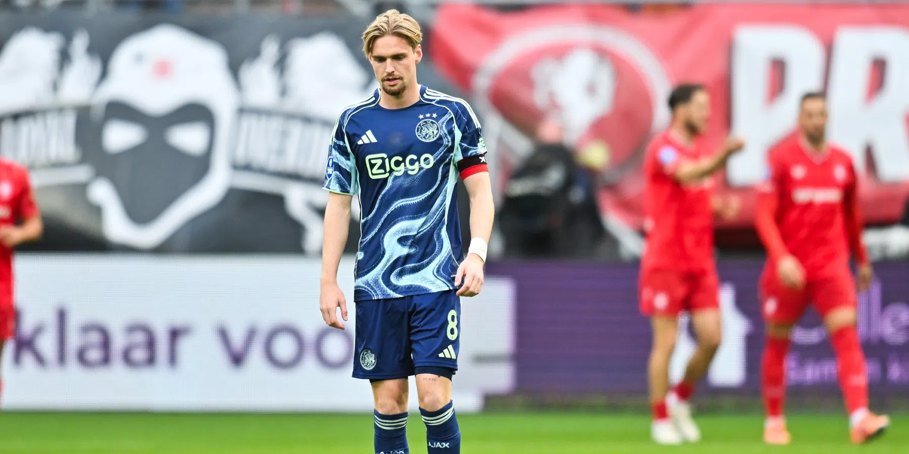 X-stuk Ajax na beroerde minuten in Enschede