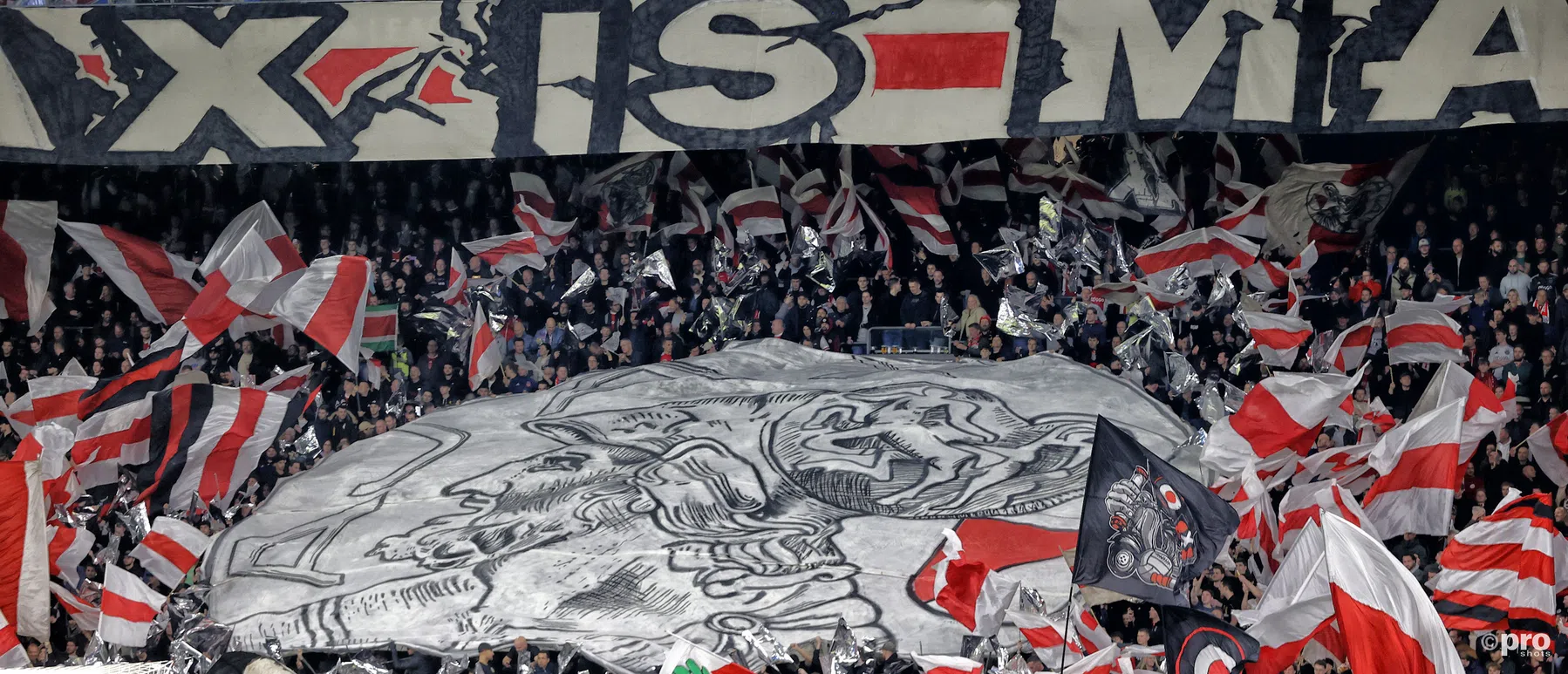 Europese clubs delen steunbetuiging aan overleden Ajax-supporter