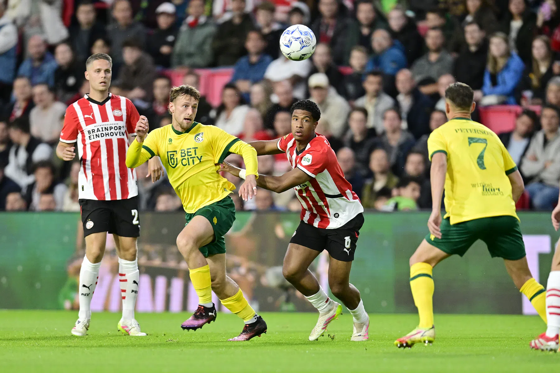 Waar en hoe laat kijk je PSV - Fortuna Sittard in de Eredivisie?