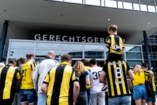 Thumbnail for article: Vitesse-fans witheet na KNVB-besluit: 'Moedwillig de club kapot maken'