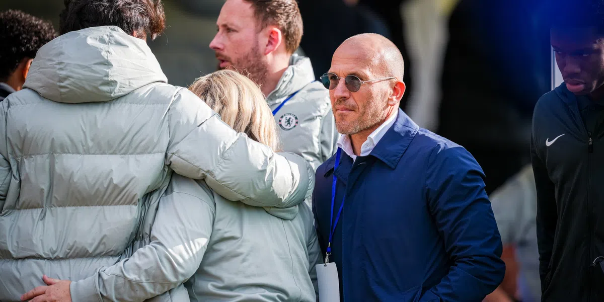 Kieft wijst naar Kroes bij ploeterend Ajax: 'Dat is opmerkelijk, heel opmerkelijk'