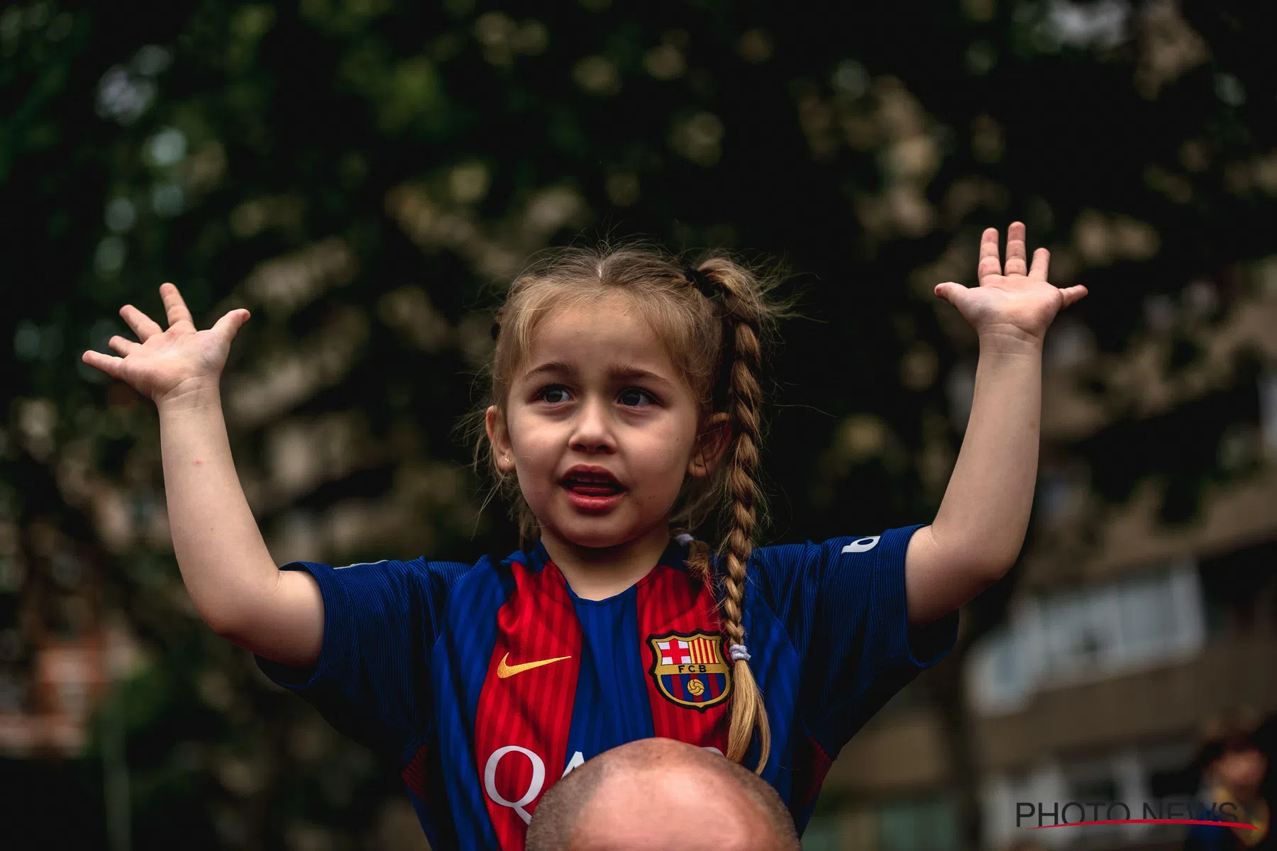 Burgemeester Oostkamp verwelkomt FC Barcelona: “Laat spelers met rust”