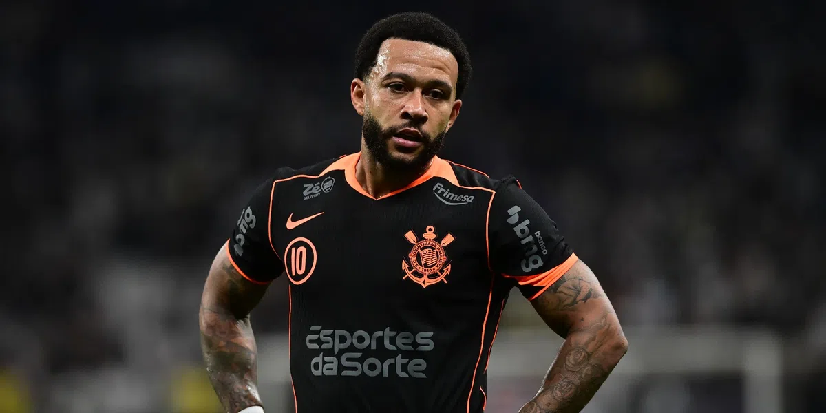 'Corinthians betaalt enorme hotelkosten en vraagt Memphis goedkoper te gaan wonen'