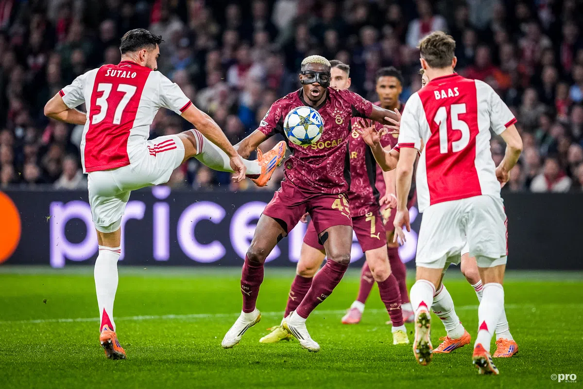 Ajax beleeft weer rotavond in Champions League: Galatasaray wint ruim in Arena