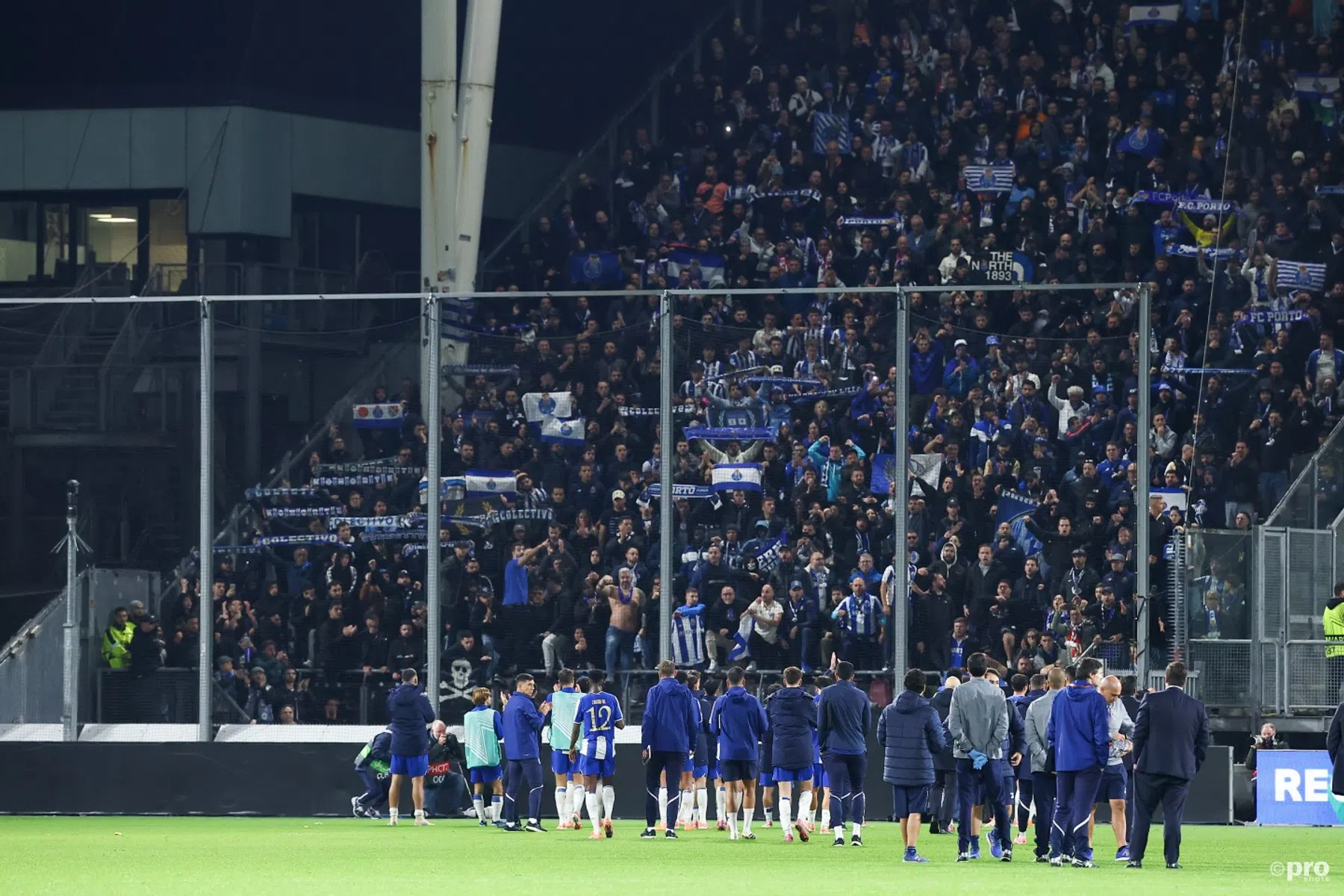 'Traumatische ervaring' voor buschauffeurs In Utrecht door FC Porto-fans