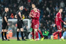 Thumbnail for article: Van Dijk weigert in te gaan op omstreden beslissingen: 'Uitvergroot in de media'