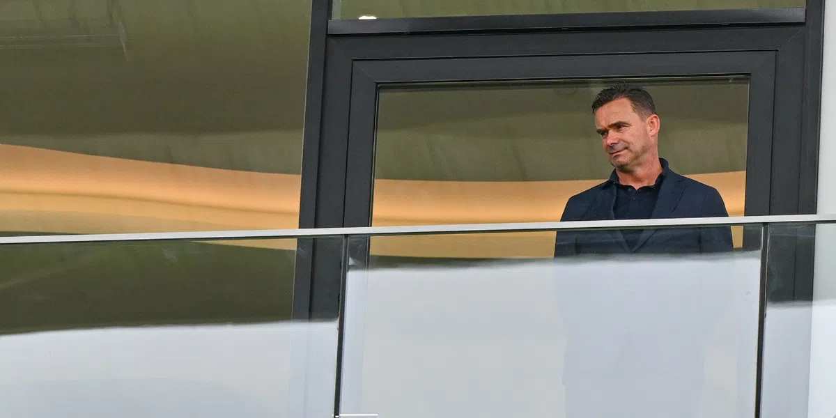 Is terugkeer Overmars bij Ajax moreel verantwoord? 'Hij heeft fysiek niets gedaan'