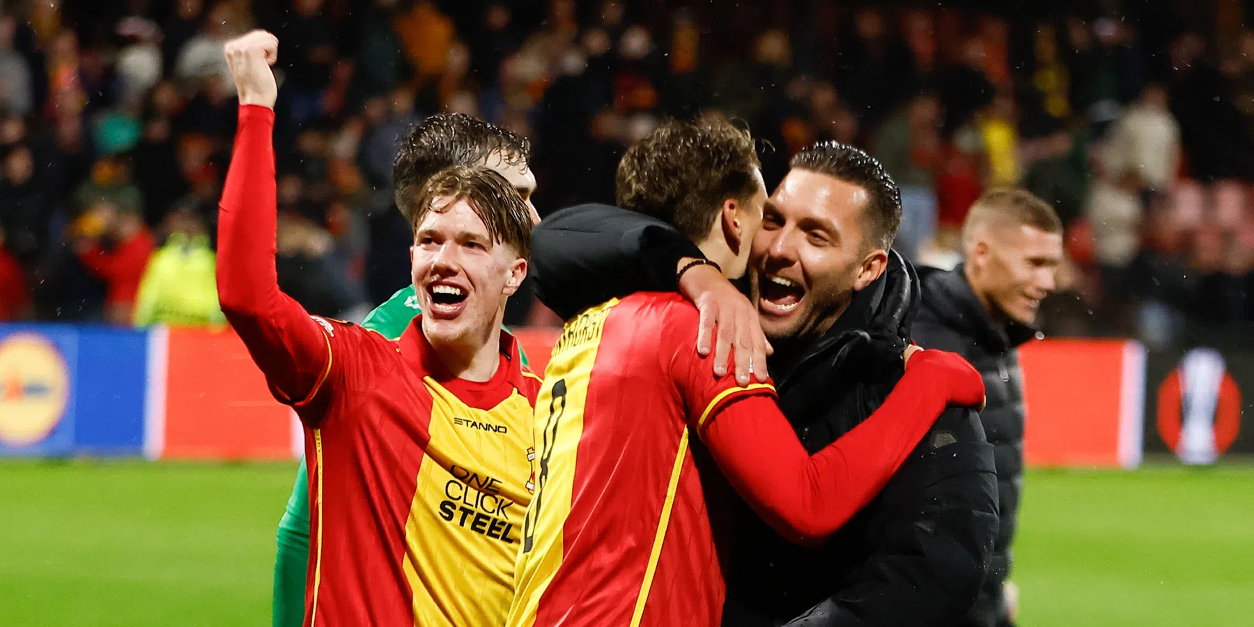 Praat mee op VP: Go Ahead Eagles - VfB Stuttgart
