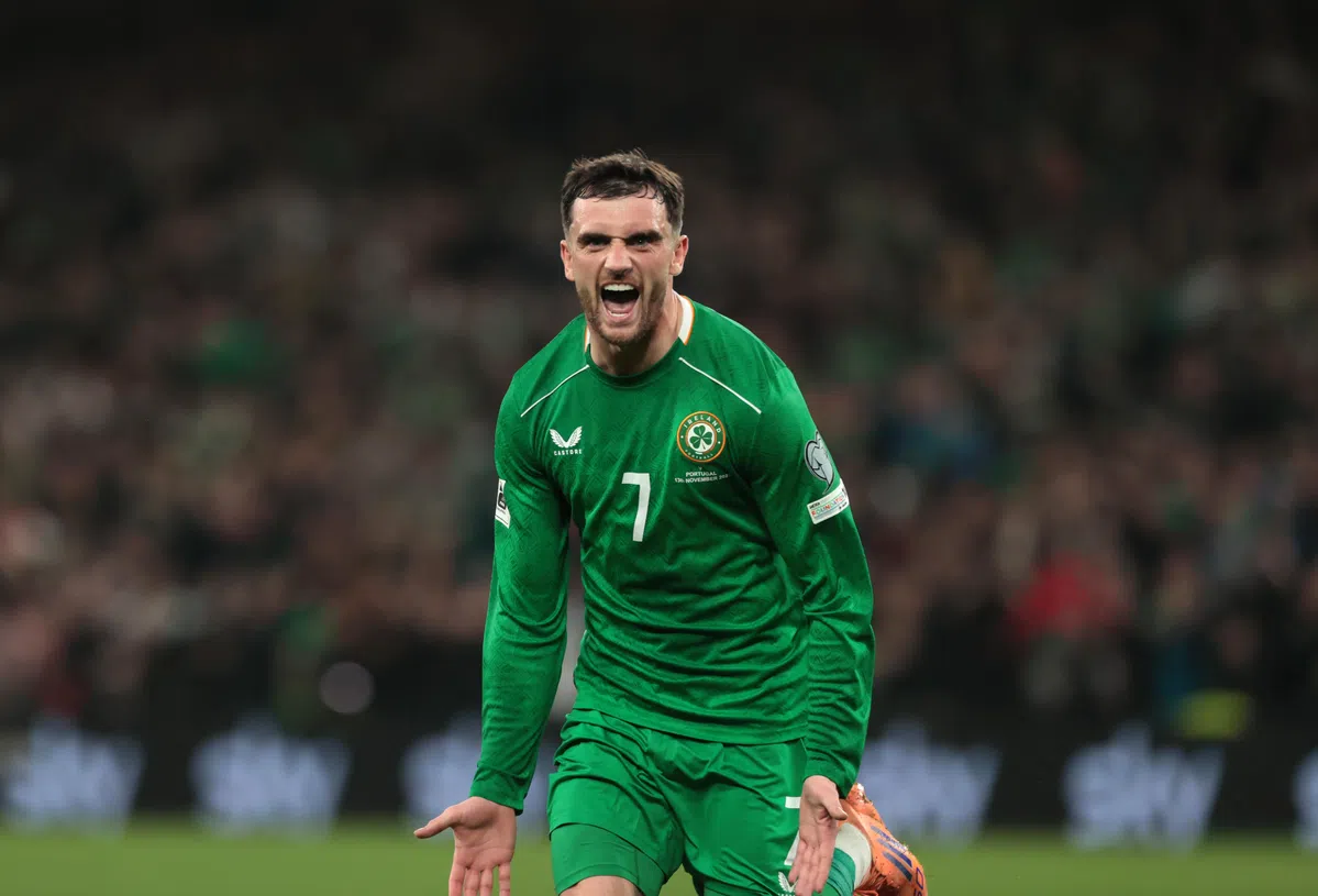 Ierse kranten in extase: 'Parrott schrijft zichzelf in de voetbalgeschiedenis'