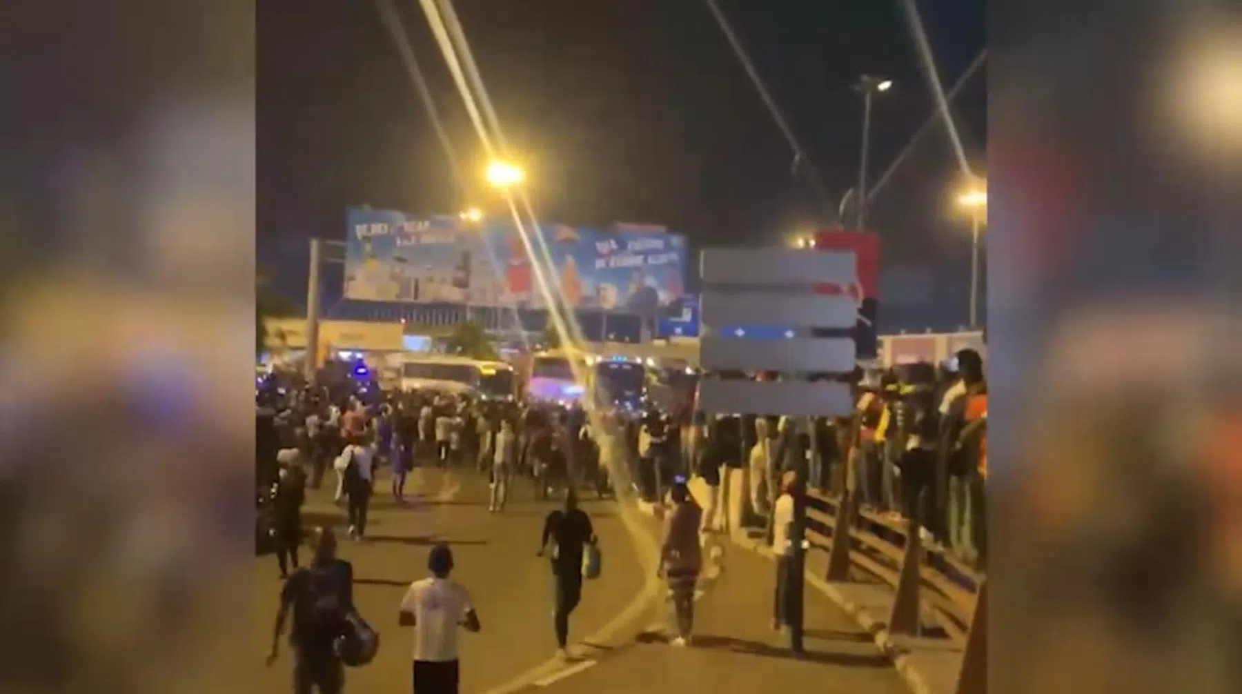 Angola-fans geven Messi warm onthaal