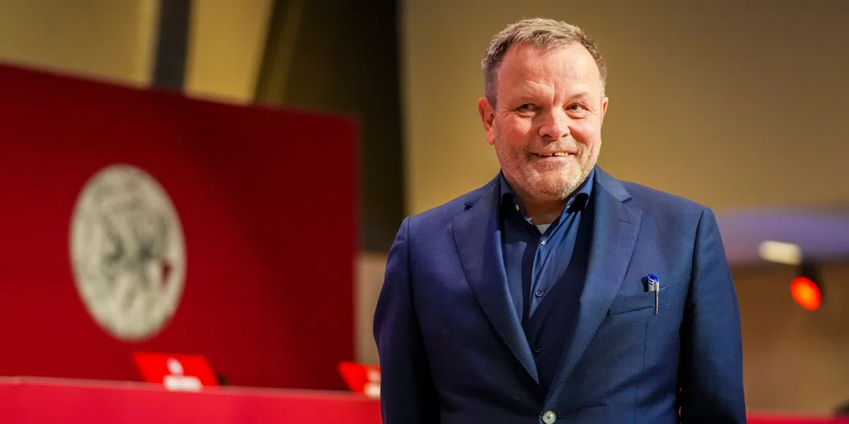 Ajax onderzoekt beursexit: 'Maar wil de illusie wegnemen dat dat dé oplossing is'