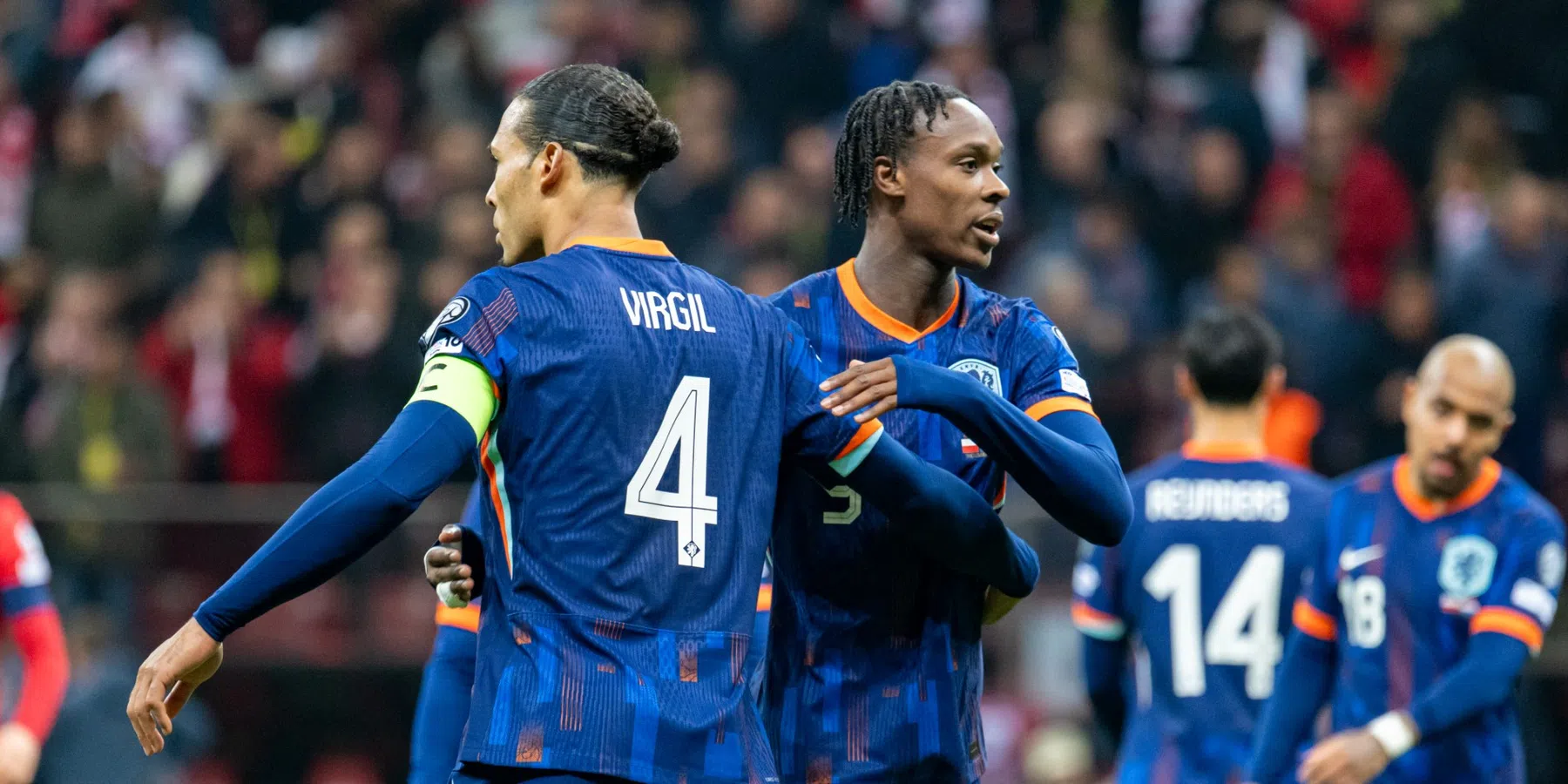 Emegha dankt Simonis na Oranje-debuut
