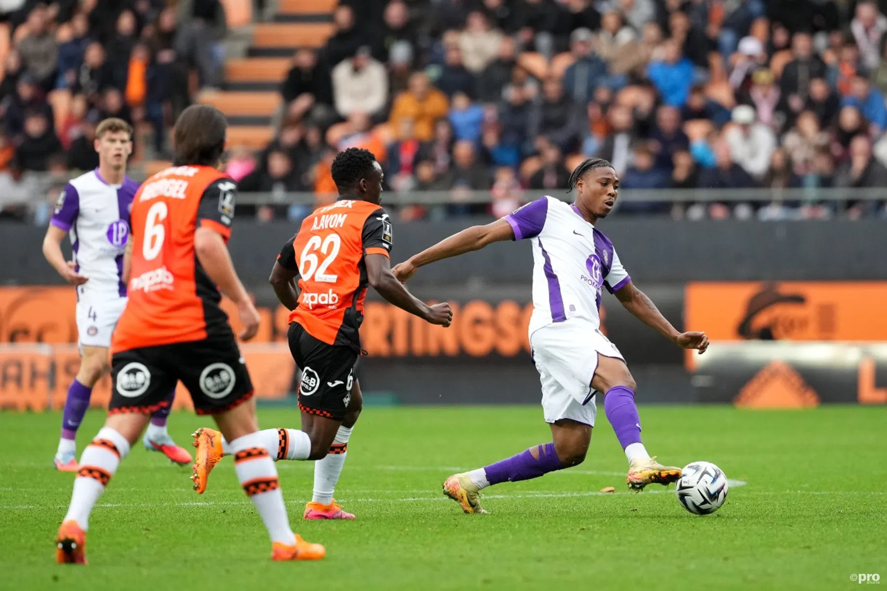 Horrorblessure bij Ghana