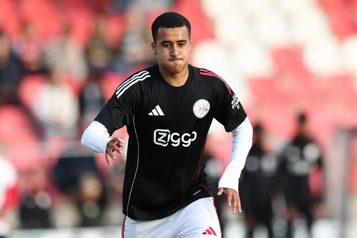 Zestienjarige Ajax-parel maakt kans op Talent van het Jaar van Afrika