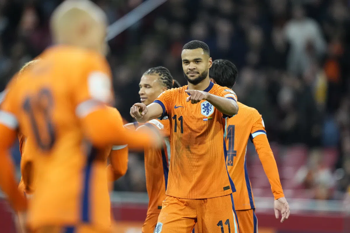 Van Hooijdonk is onder de indruk en wijst 'beste Oranje-speler van deze reeks' aan