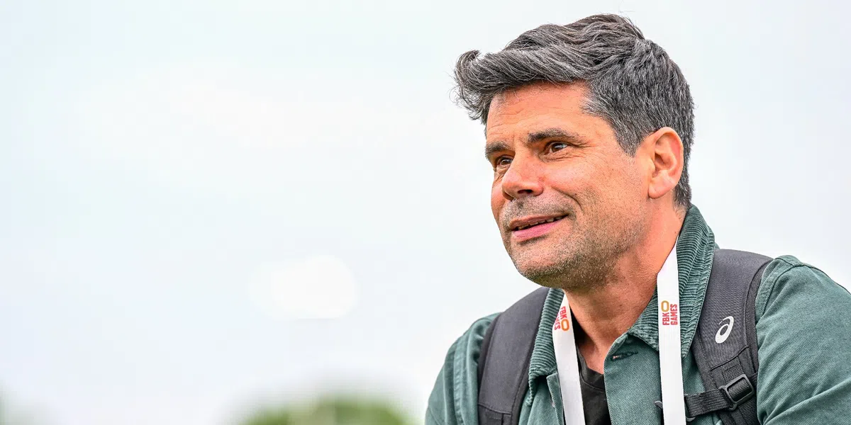 Kieft en Stekelenburg voeren felle discussie: 'Ik reed bijna tegen de vangrail'