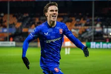 Thumbnail for article: Rots en Mühren trefzeker: Unnerstall houdt Twente levend in Volendam