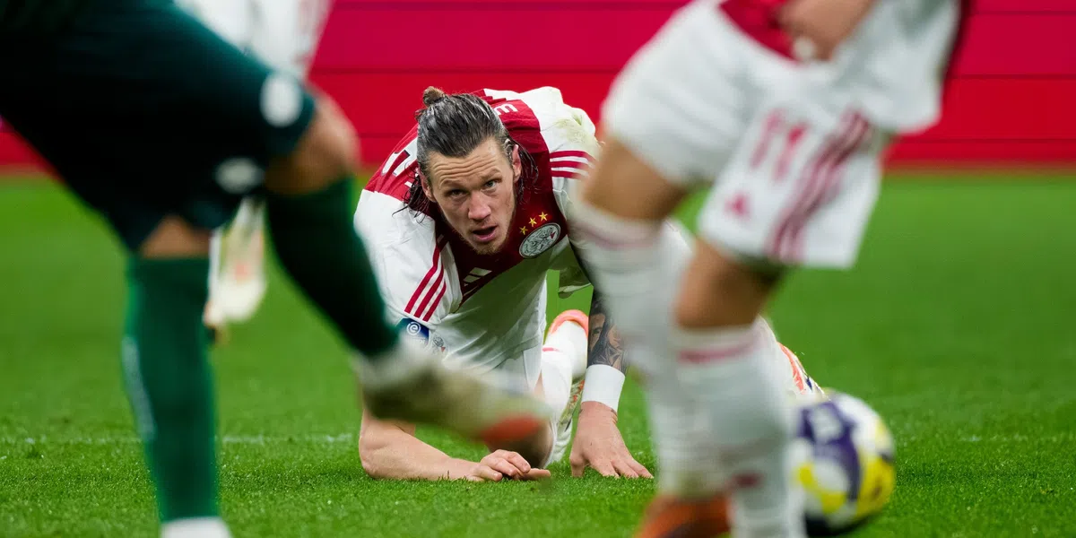 Nieuw dieptepunt voor Ajax: historische zege Excelsior, Grim blijft puntloos