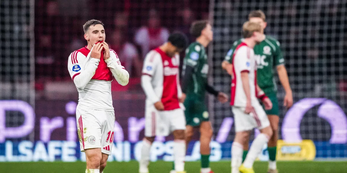 Crisis Ajax duurt voort: 'Er zijn geen woorden over, echt vreselijk, een drama'