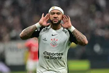 Thumbnail for article: Schrik om Memphis: spits van Oranje loopt week na interlandperiode knieblessure op