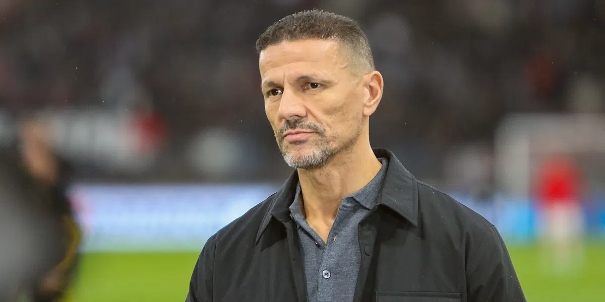 Boulahrouz kraakt 'onzekere factor' van Ajax: 'Zakt elke keer door de ondergrens'