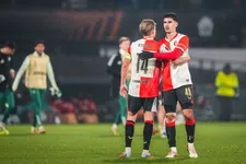 Thumbnail for article: Van Persie verkiest zoon boven miljoenenaankoop: 'Type wedstrijd voor Shaqueel'