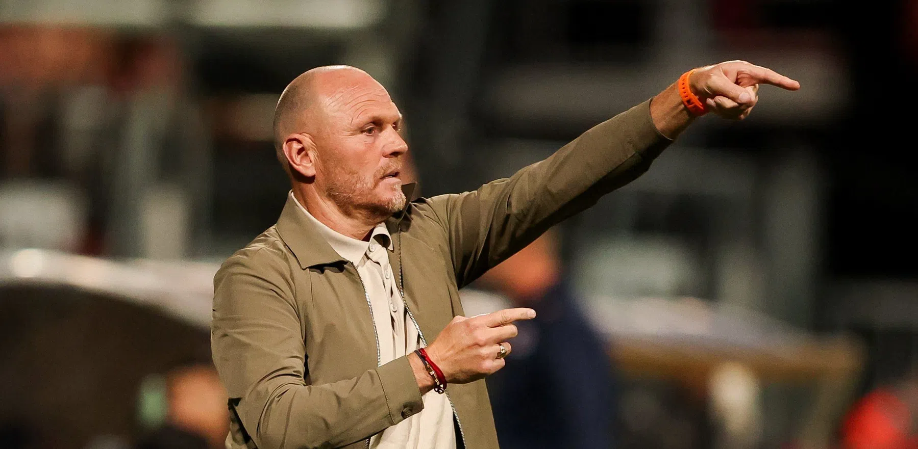 Verbazing bij Oosting na telefoontje van Overmars