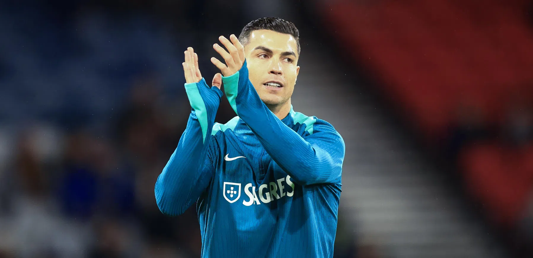 Cristiano Ronaldo speelt WK ondanks rode kaart: FIFA ligt onder vuur