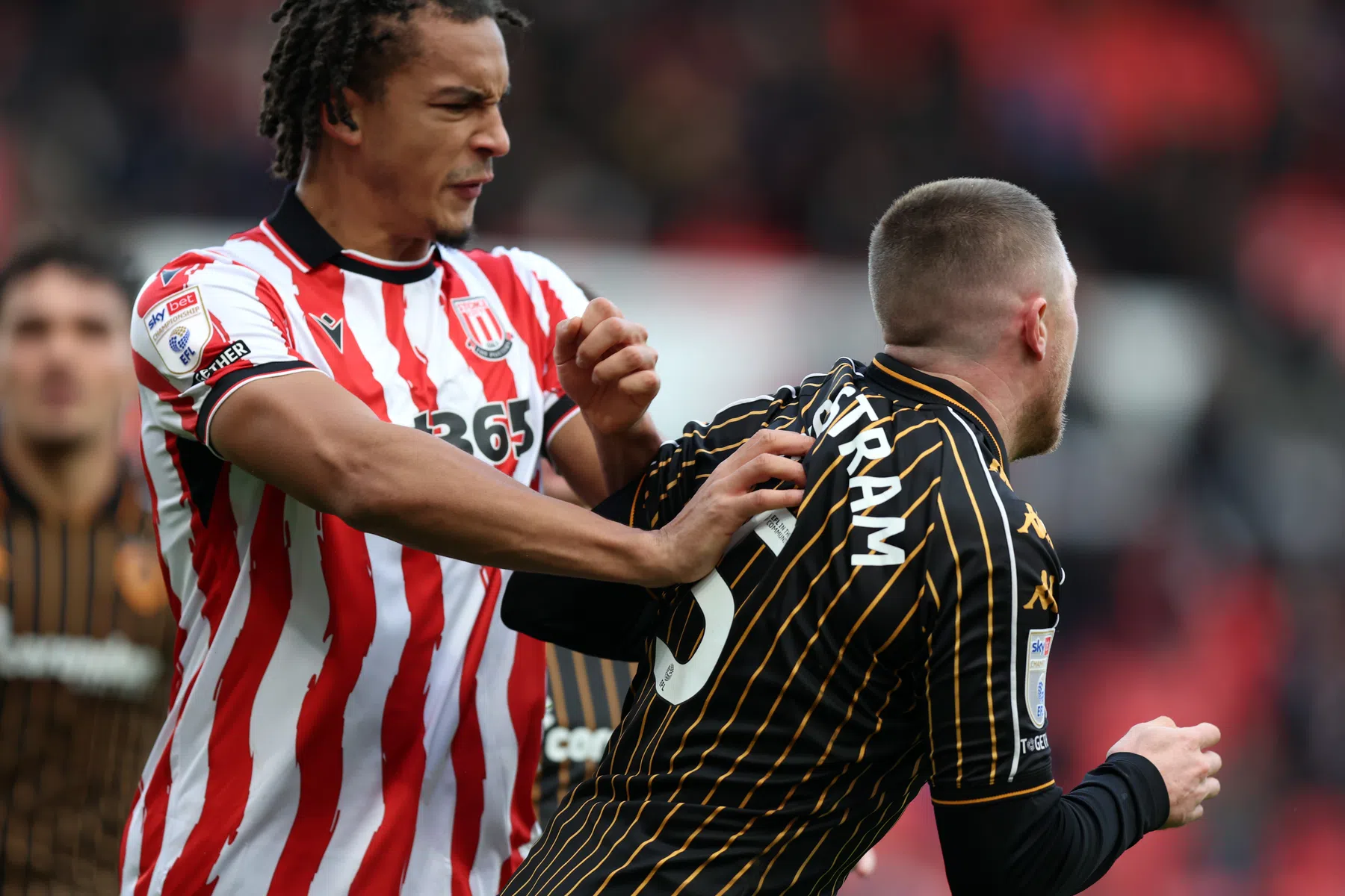 Hull City en Stoke City vechten na het laatste fluitsignaal