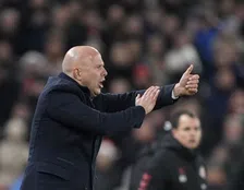 Thumbnail for article: Slot ziet hoop voor Liverpool na nieuwe tegenslag: "Eén bal verwijderd"