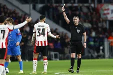 Thumbnail for article: Nederlandse pers trekt gelijke conclusies na ineenstorting van PSV tegen Atlético