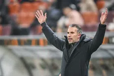 Thumbnail for article: Van Persie moet het ontgelden: 'Je wordt meteen geslachtofferd bij Feyenoord'