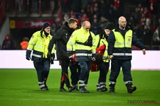 Thumbnail for article: Nog meer blessurelast bij Standard: Karamoko met draagberrie van het veld na pijnlijke val
