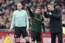 Thumbnail for article: Hadj Moussa hevig onder vuur: 'Je laat nu gewoon je elftal in de steek'